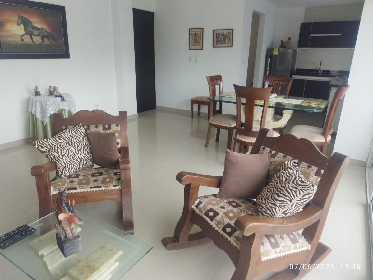 Balcones De La Rivera Apartamento Azulejo 3 Буґа Екстер'єр фото